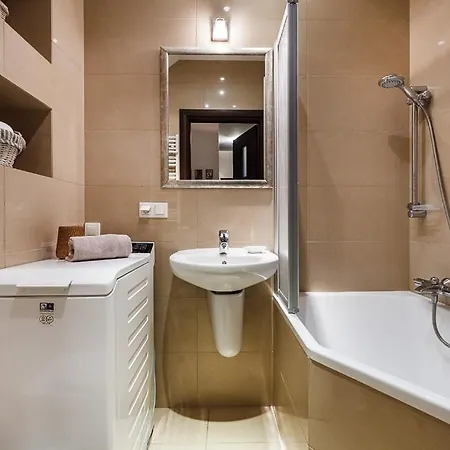 Apartament 350m Od Morza * Γκντίνια